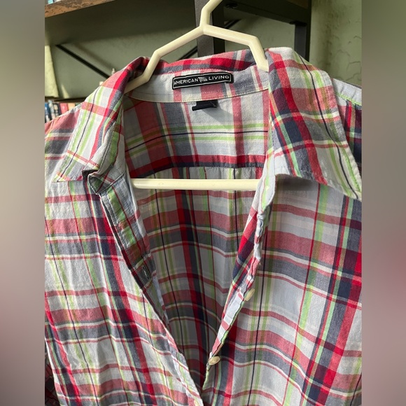 Medium button-up shirt by American Living, with plaid design. - Picture 2 of 2